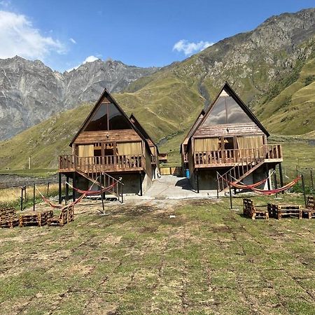 Kazbegi 4 Side Cottages Ngoại thất bức ảnh