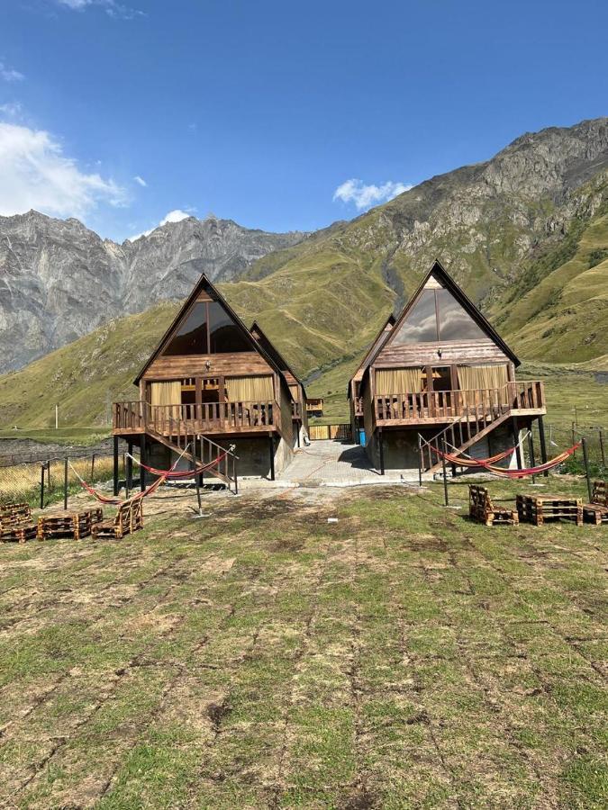 Kazbegi 4 Side Cottages Ngoại thất bức ảnh
